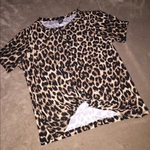 Short sleeved tied up crop top